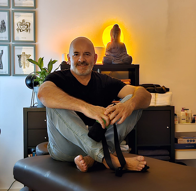 Ignasi. Massage therapist